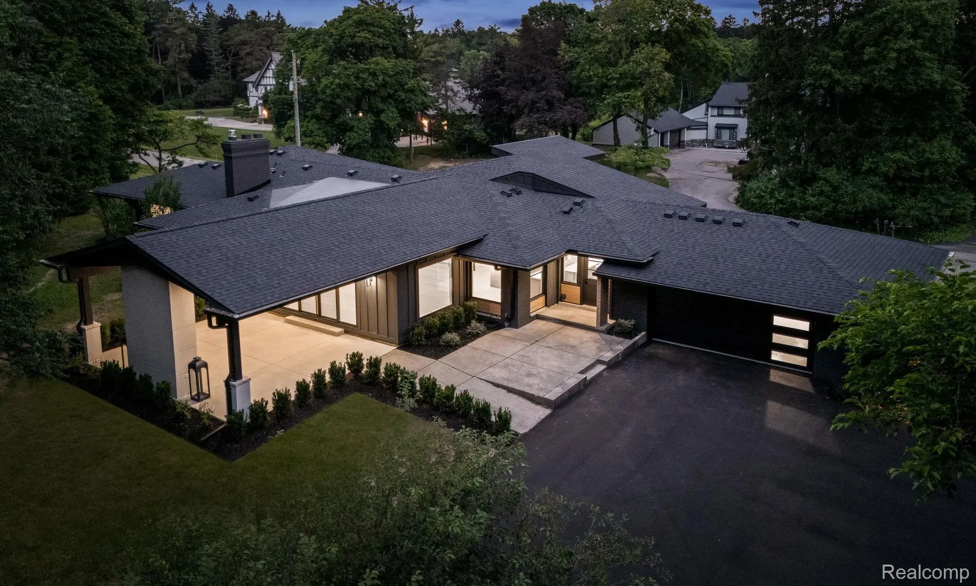 3539 Walbri Dr., Bloomfield Hills, MI 48304, Bloomfield Hills, Michigan, United States. - Photo 12