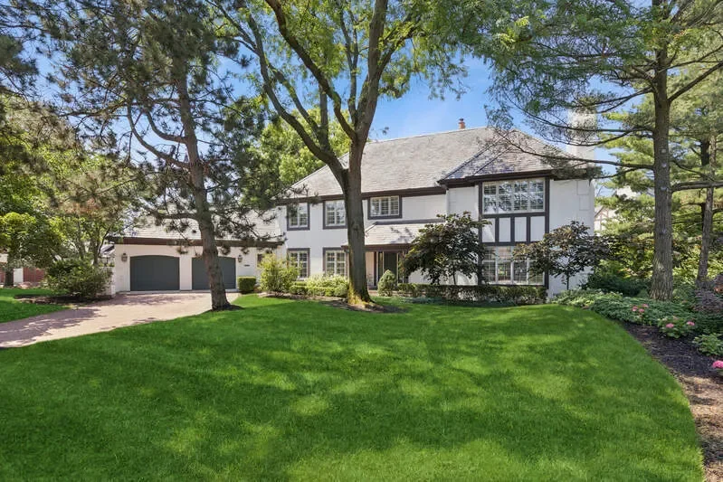1604 Burr Ridge Club, Burr Ridge, IL, 60527, USA, Burr Ridge, Illinois, United States. - Photo 2