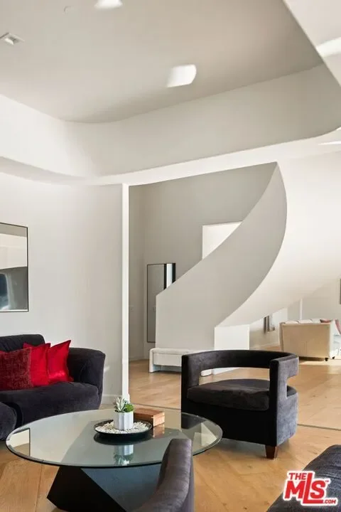 Gallery photo 5