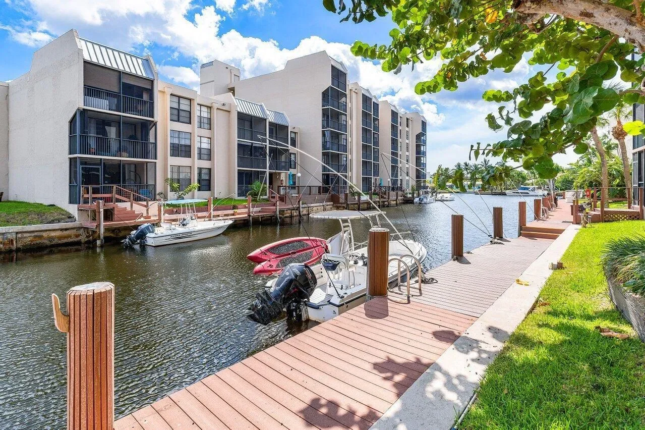 17 Royal Palm Way, Boca Raton, Florida, United States. - Photo 5
