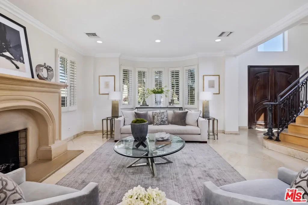 1471 S Crest Drive, Los Angeles, California, United States. - Photo 4