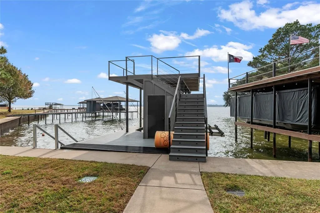 339 Autumn Wood Trail, Gun Barrel City, Texas, United States. - Photo 30