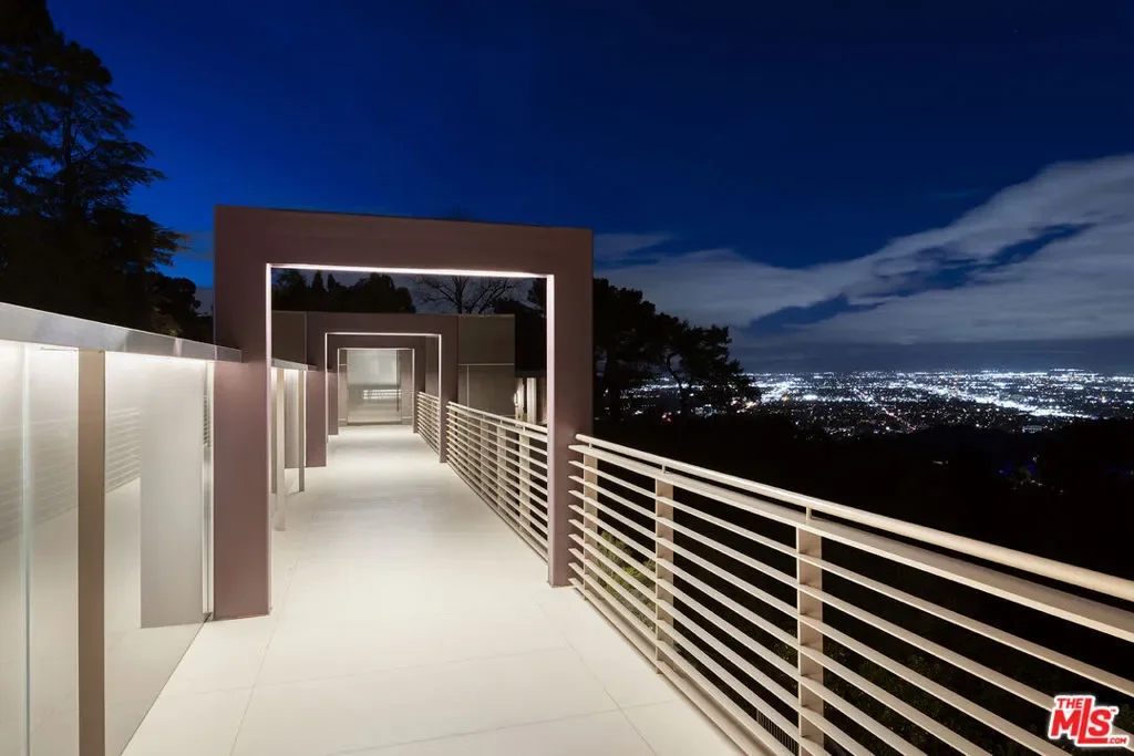 15210 Antelo Place, Los Angeles, California, United States. - Photo 64