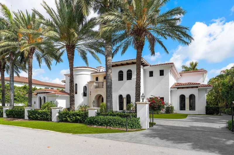 251 W Coconut Palm Road, Boca Raton, Florida, United States. - Photo 80