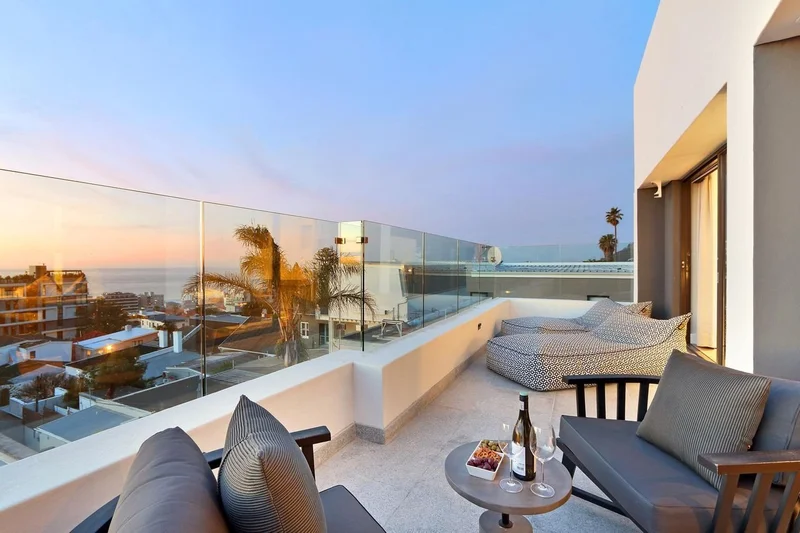 9A Bellwood Rd, Fresnaye, Cape Town, 8005, South Africa, Cape Town, Western Cape, South Africa. - Photo 15