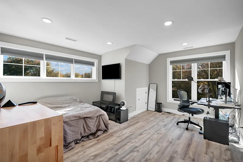 126 Harvard Place, Burlington, Connecticut, United States. - Photo 23