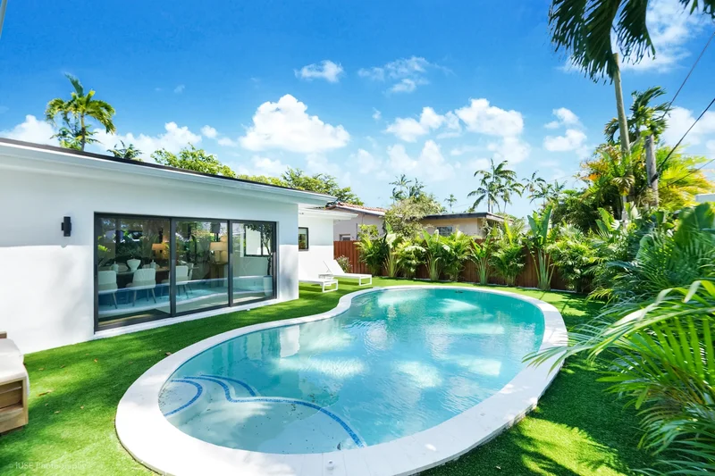 1120 NE 86th St , Miami, FL 33138, Miami, Florida, United States. - Photo 17