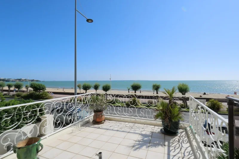 Royan, Sea View Style, A Breath of Freedom!