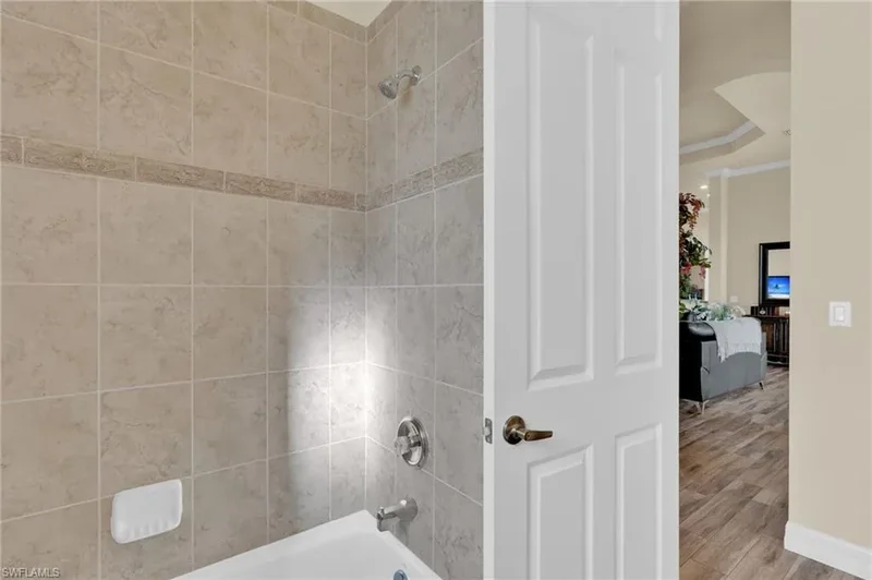 2909 SW 39th ST, CAPE CORAL, FL 33914, Cape Coral, Florida, United States. - Photo 22