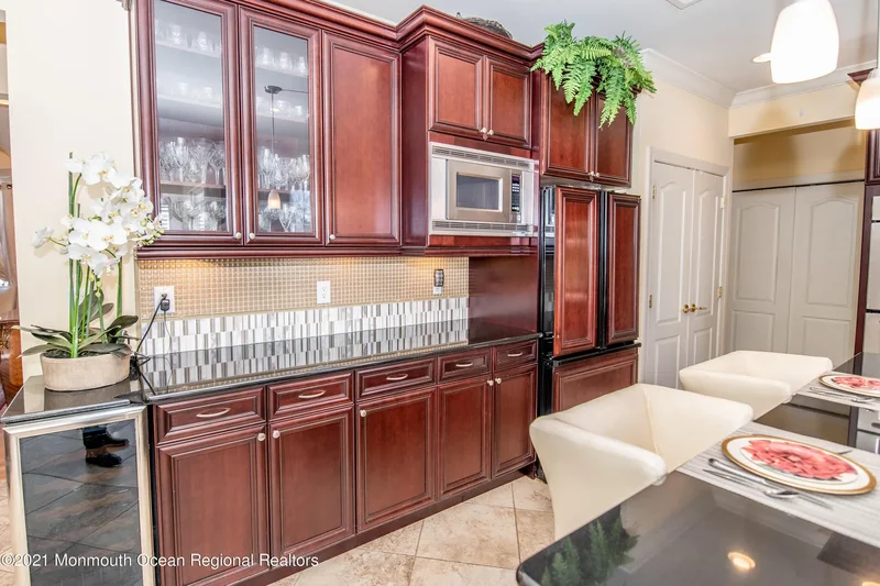 720 Maidenstone Drive, Brick Township, New Jersey, United States. - Photo 16
