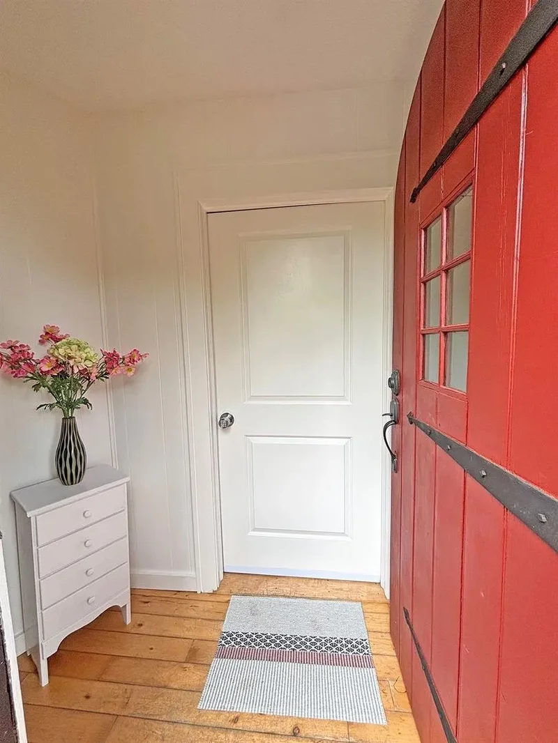 196 Tinker Street, Woodstock, New York, United States. - Photo 2