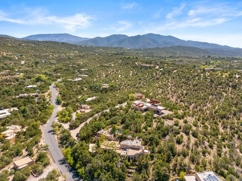 1256 Vallecita Drive, Santa Fe, NM 87501, Santa Fe, New Mexico, United States. - Photo 53
