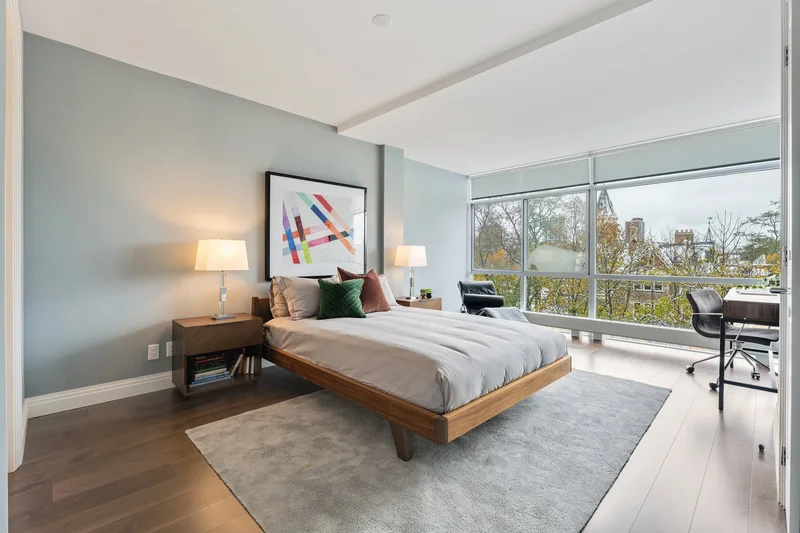 1 Benvenuto Pl  320, Toronto, ON M4V 2L1, Toronto, Ontario, Canada. - Photo 4