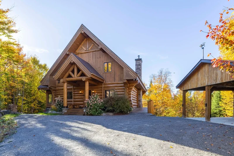 Val-des-Lacs, Quebec, Canada. - Photo 21