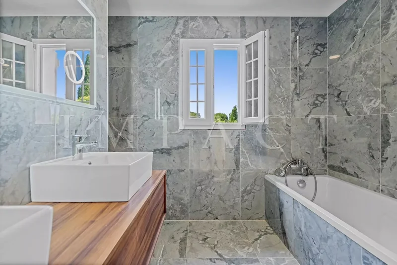 Mougins, Provence-Alpes-Côte d'Azur, France. - Photo 16
