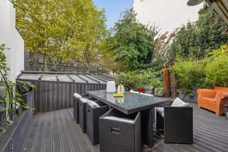 PARIS, J 75018, Paris, Île-de-France, France. - Photo 14