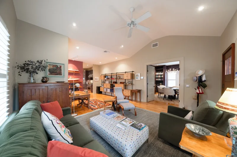 725 E. Woodlawn Avenue , San Antonio, TX 78212, San Antonio, Texas, United States. - Photo 48