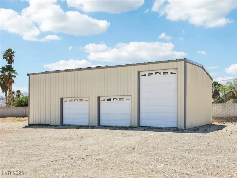 5309 N Chieftain Street, Las Vegas, Nevada, United States. - Photo 40