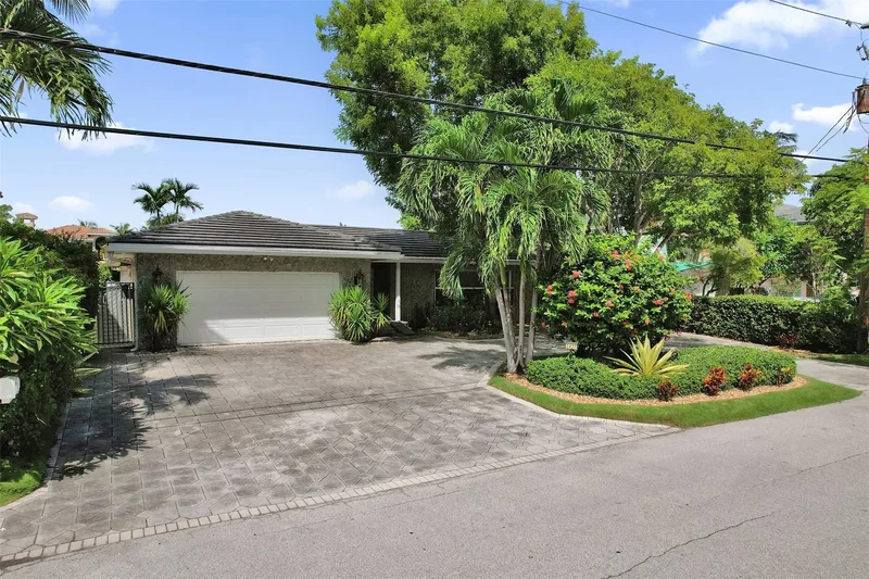 2427 Sea Island Dr, Fort Lauderdale, Florida, United States. - Photo 42