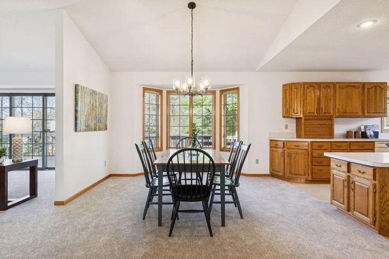 703 Wesley Ln, Mendota Heights, MN 55118, West Saint Paul, Minnesota, United States. - Photo 21