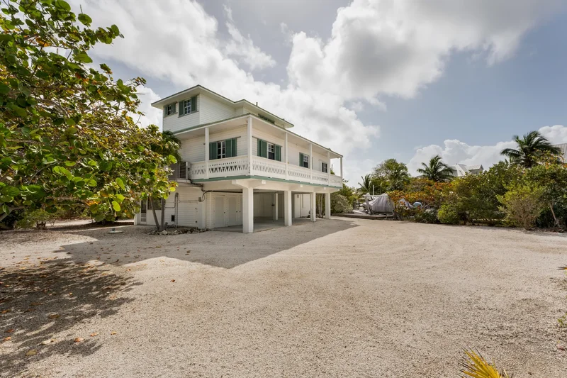 32734 Bimini Lane , Big Pine Key, FL 33043, Big Pine Key, Florida, United States. - Photo 6