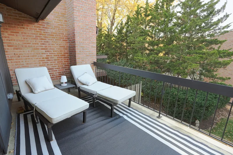 1719 Wildberry Drive #B, Glenview, Illinois, United States. - Photo 26