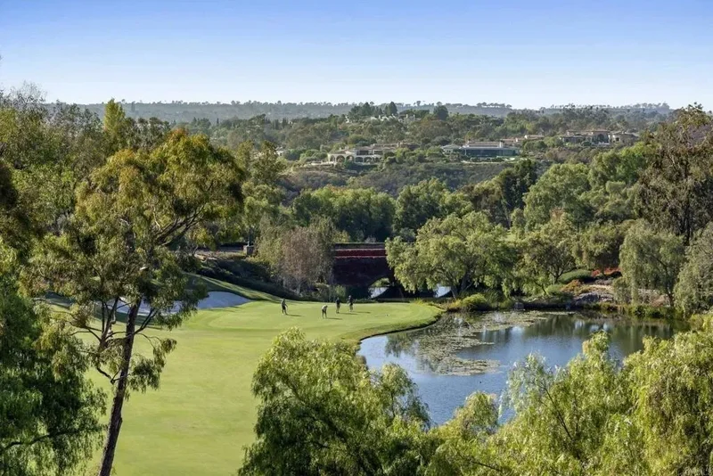 18446 Calle La Serra, Rancho Santa Fe, California, United States. - Photo 14