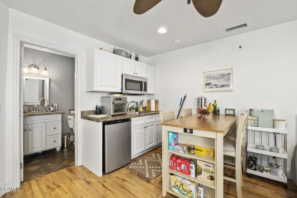 168 S Palm Street, Ventura, CA 93001, Ventura, California, United States. - Photo 11
