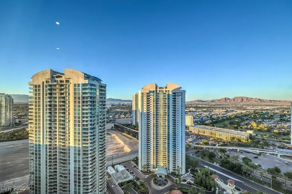 2877 Paradise Road 3302, Las Vegas, Nevada, United States. - Photo 45