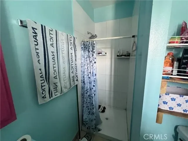5881 S Broadway Avenue, Los Angeles, CA 90003, Los Angeles, California, United States. - Photo 9