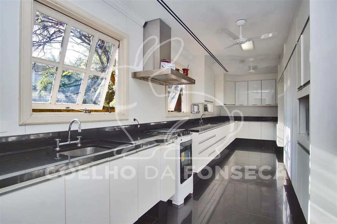Gallery photo 6