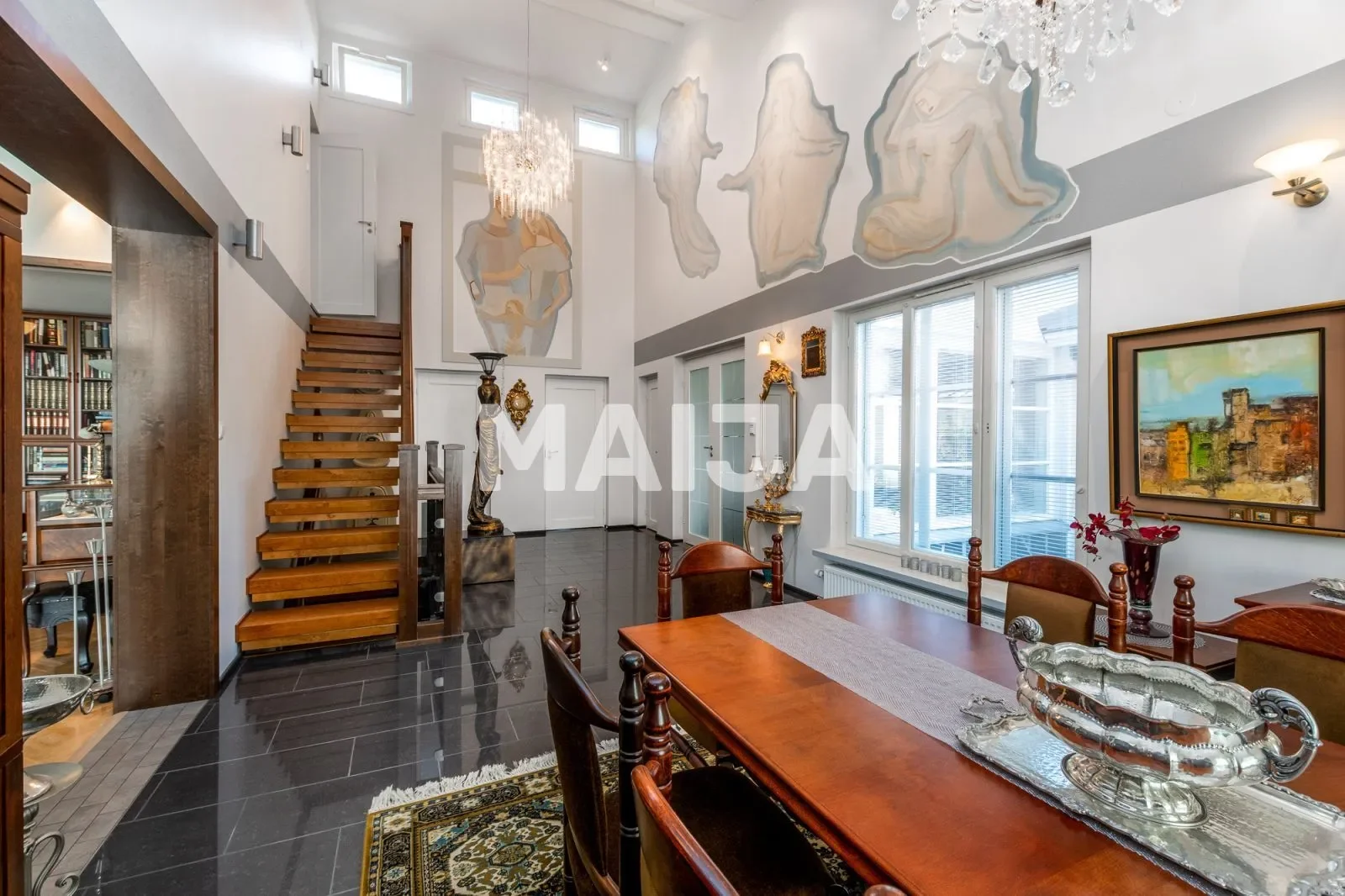 Gallery photo 3