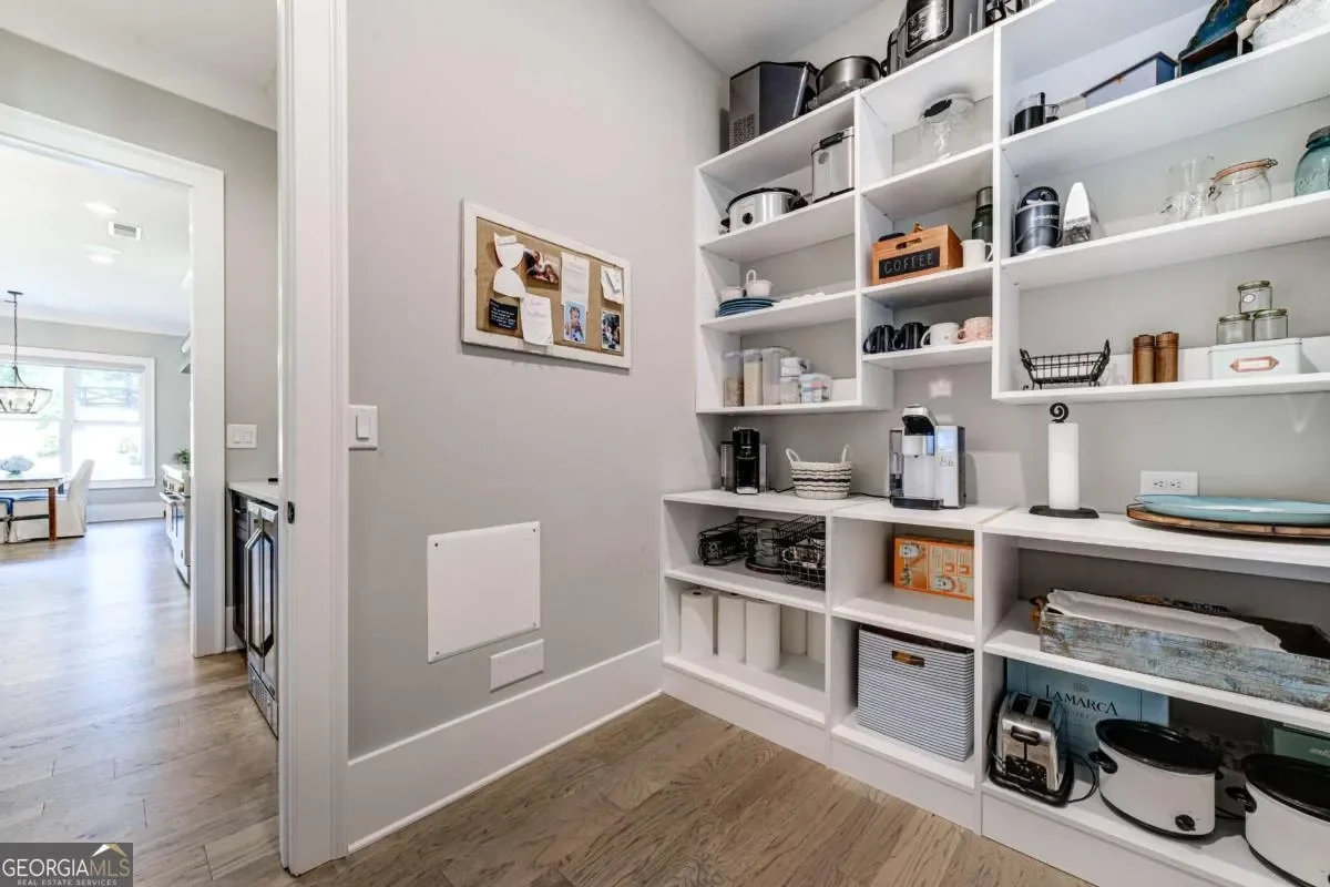 Gallery photo 6