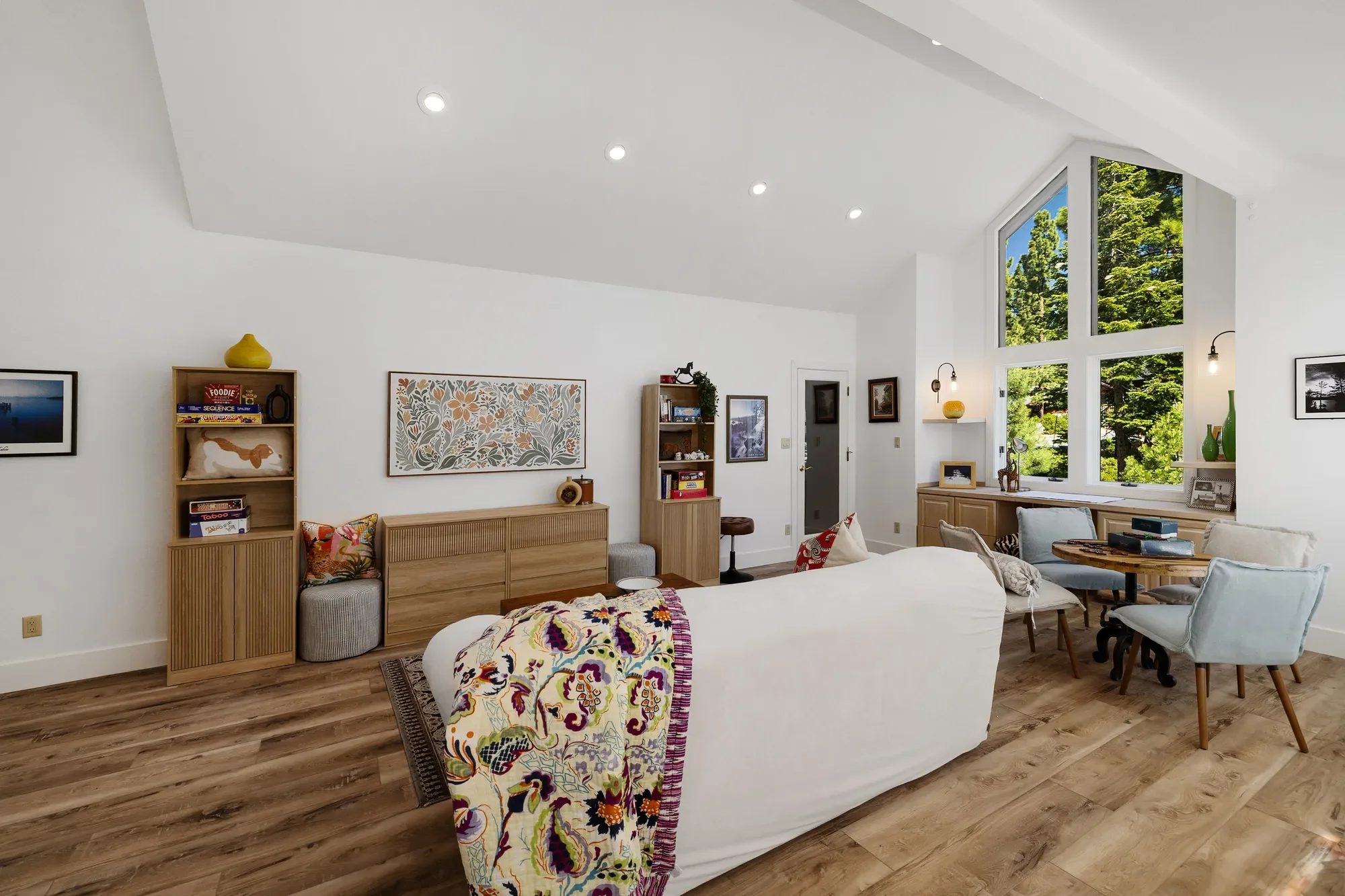 842 Beverly Dr, Carnelian Bay, CA 96140, Carnelian Bay, California, United States. - Photo 25