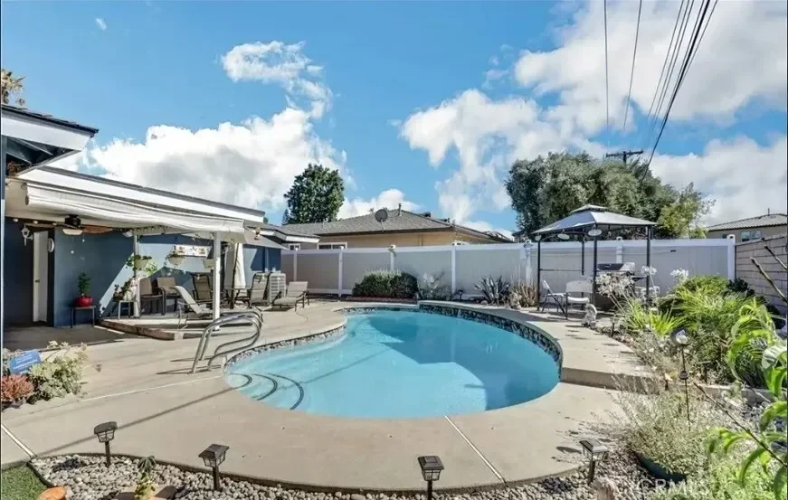 321 N Starfire, Orange, California, United States. - Photo 7