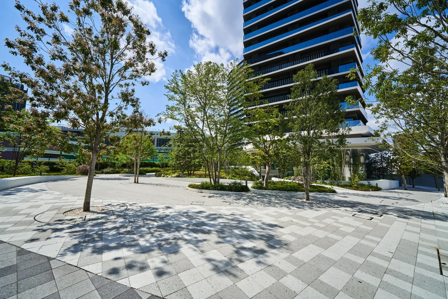 Exterior photo 3