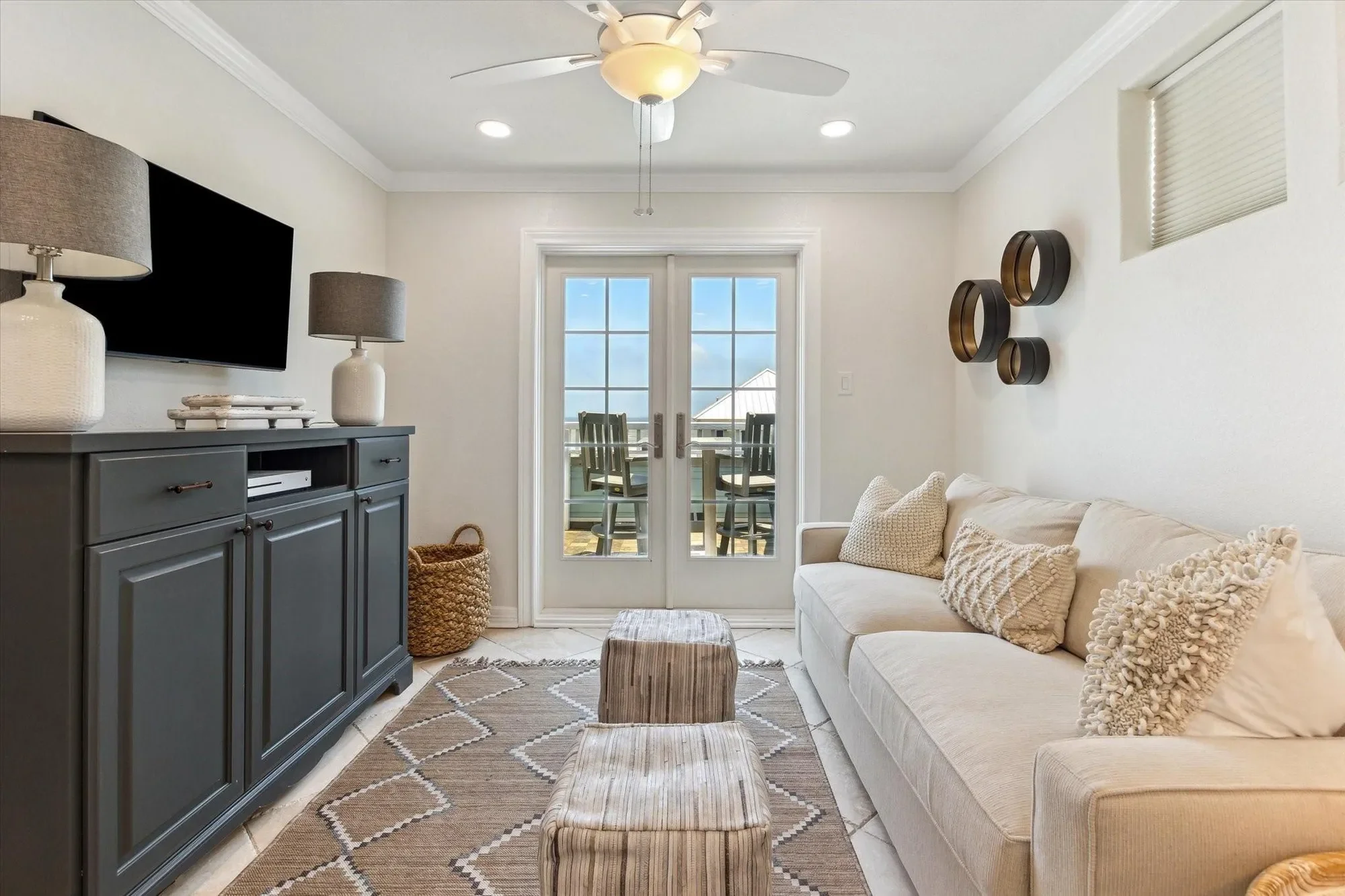 1822 Seaside Drive, Galveston, Texas, United States. - Photo 20