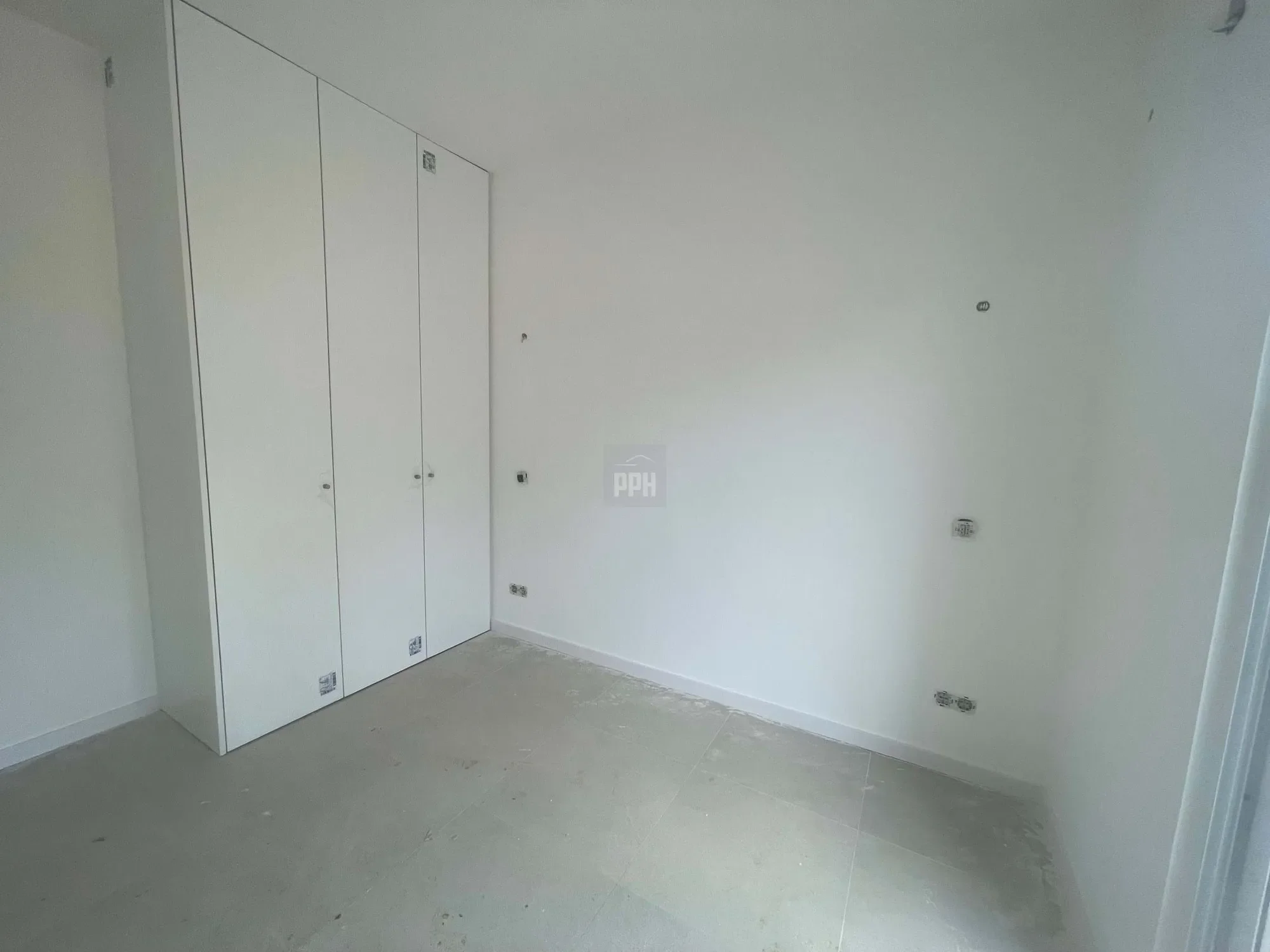Gallery photo 12