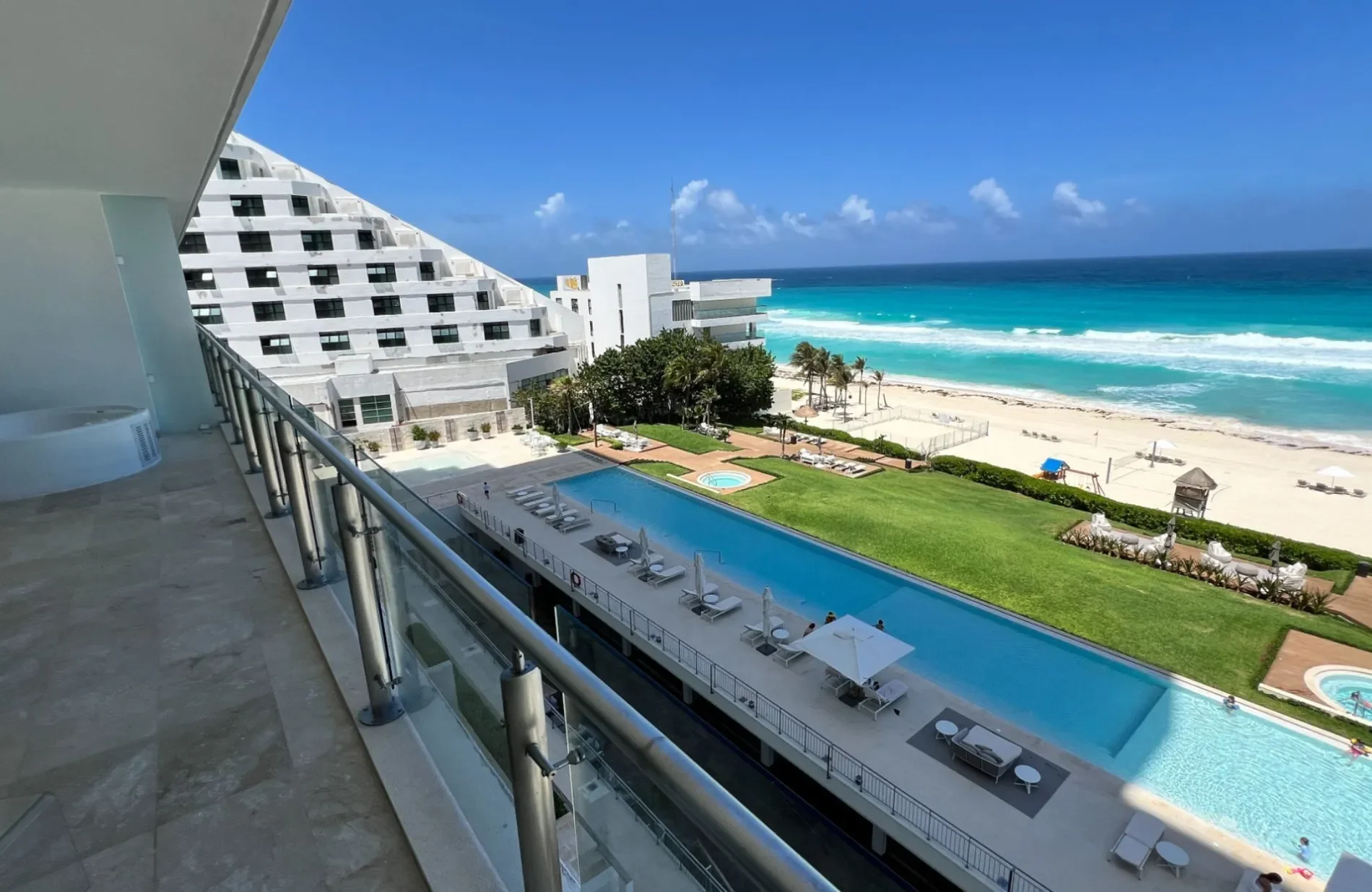 Blvd. Kukulcan KM 12, El Rey, Zona Hotelera, 77500 Cancún, Q.R., Mexico, Cancún, Quintana Roo, Mexico. - Photo 8
