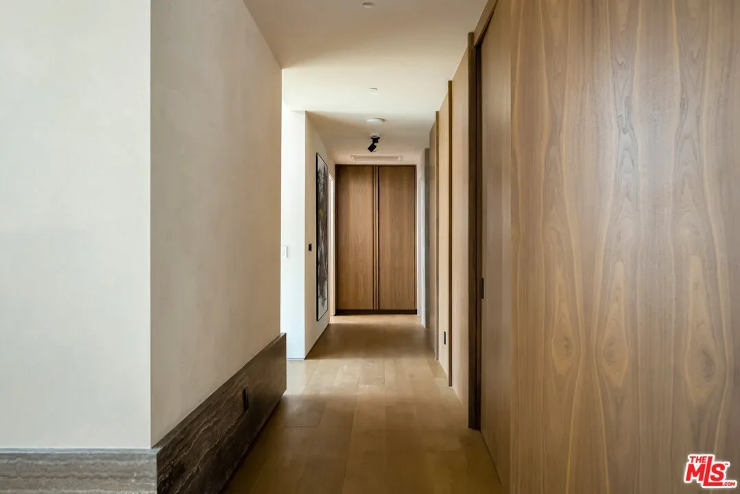 1600 Rising Glen Rd, Los Angeles, California, United States. - Photo 20