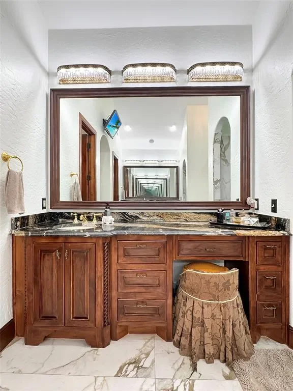 6565 Rockridge, Cross Roads, Texas, United States. - Photo 14