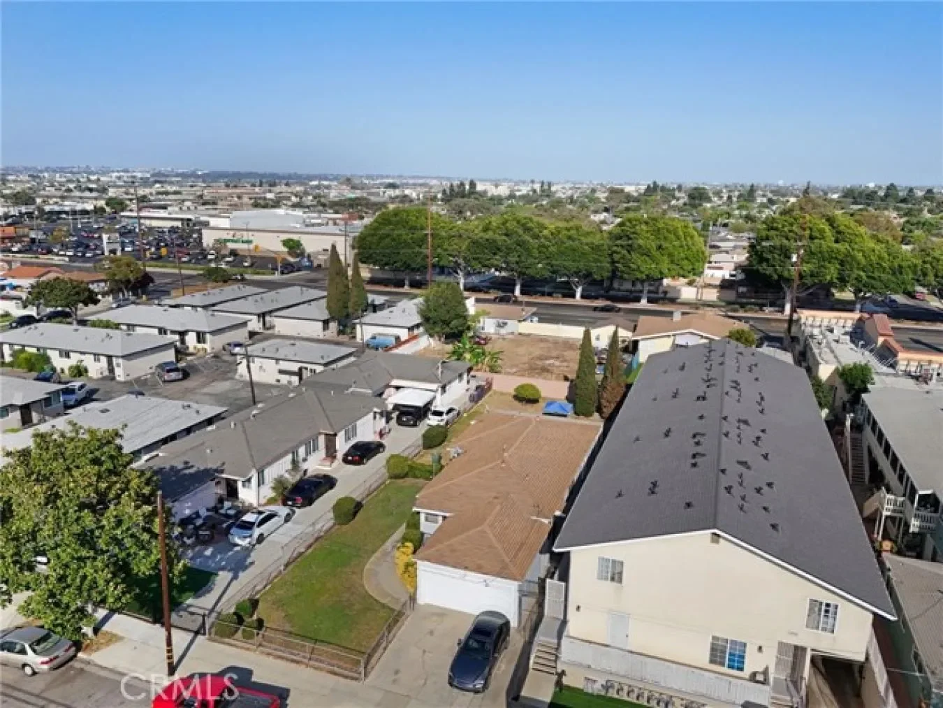 14522 Avis, Lawndale, California, United States. - Photo 10