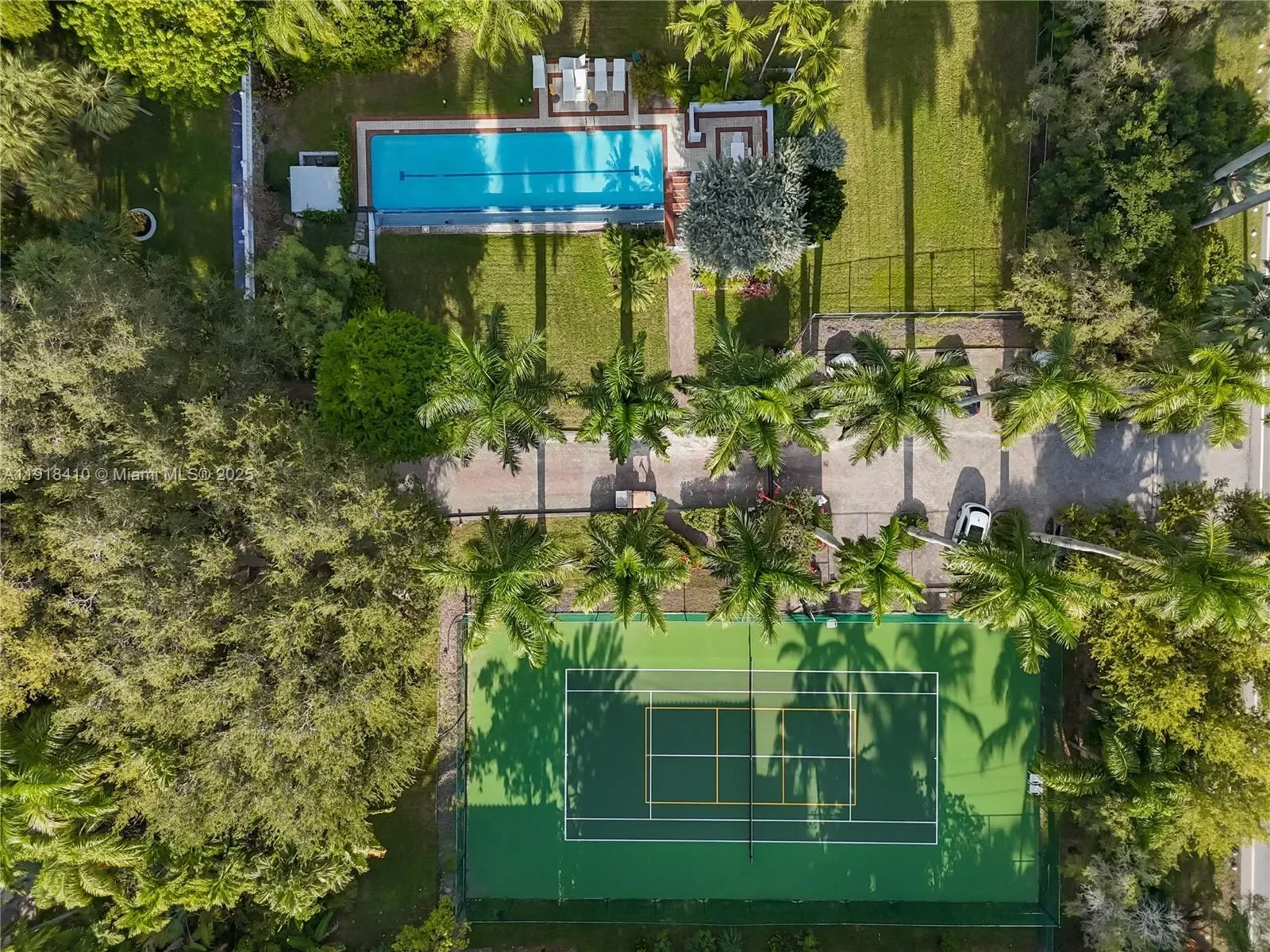 2475 S Bayshore Dr #2, Miami, Florida, United States. - Photo 35