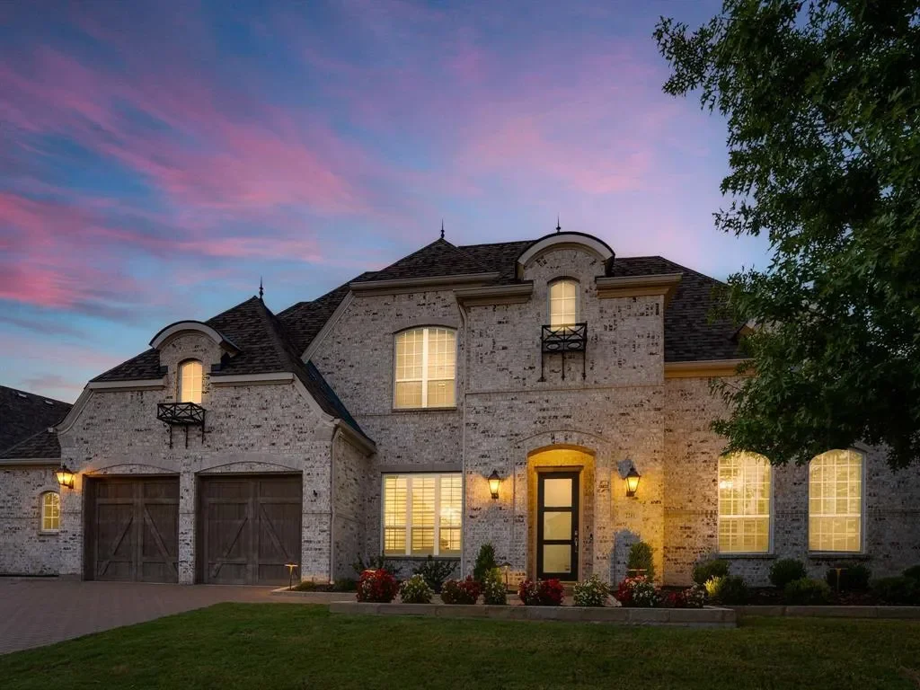 2201 Longmont Lane, Prosper, Texas, United States. - Photo 31
