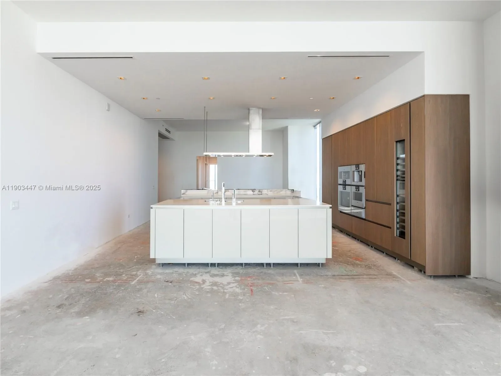 Gallery photo 6