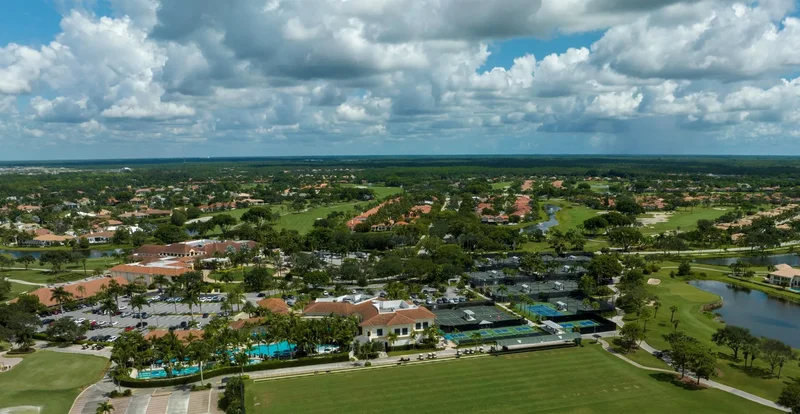 8421 Egret Lakes Lane, Loxahatchee, Florida, United States. - Photo 32