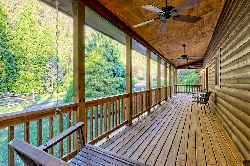 407 Blackberry Drive, Rabun Gap, GA 30568, Rabun Gap, Georgia, United States. - Photo 6