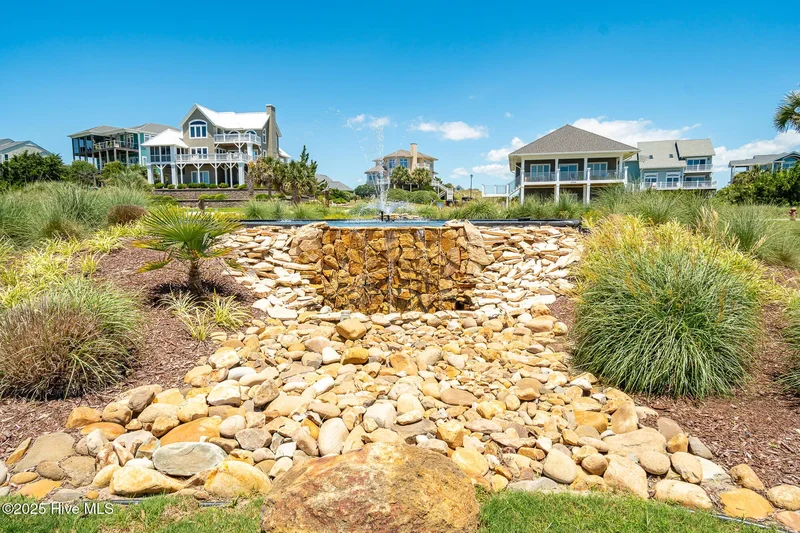 112 Windjammer S, Emerald Isle, NC 28594, Emerald Isle, North Carolina, United States. - Photo 10