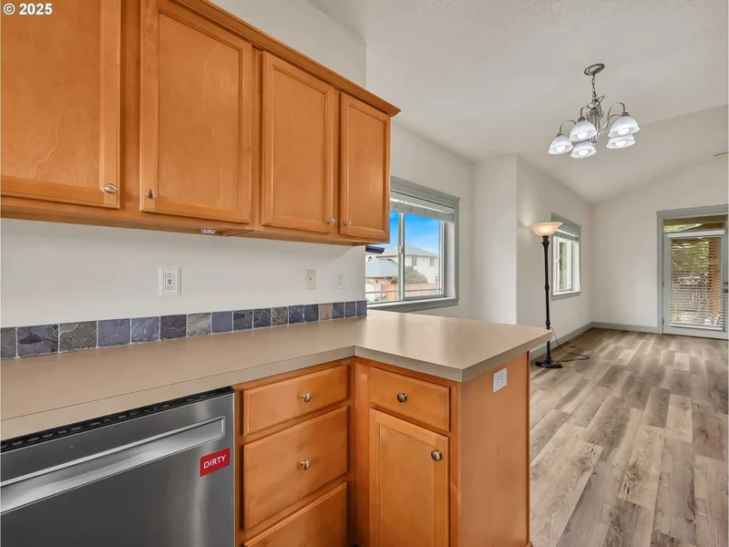 3279 SE ANDERSON RD, Gresham, Oregon, United States. - Photo 36