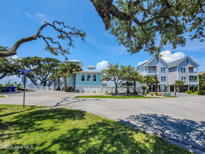 127 S Boca Bay Lane A, Surf City, North Carolina, United States. - Photo 67
